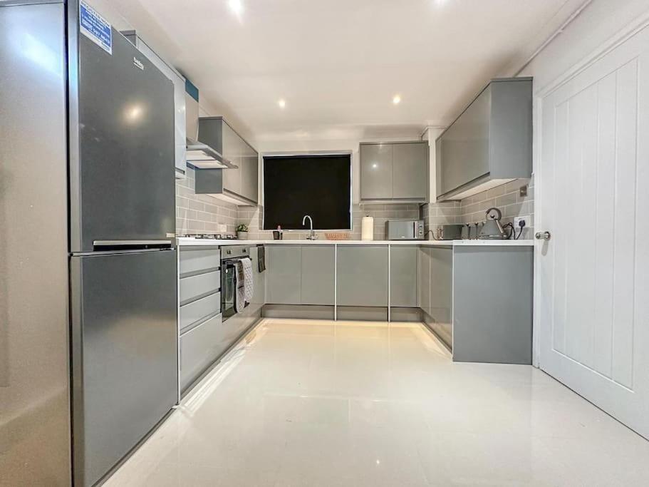 New Cosy Luxury 3 Bedroom House In Battersea London Eksteriør bilde